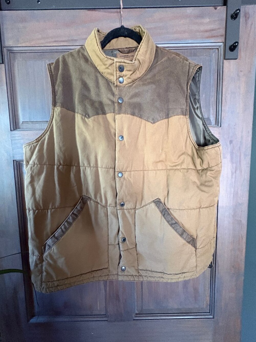 Mens Western outdoor vest- Clearwater Outdoors Size XL
